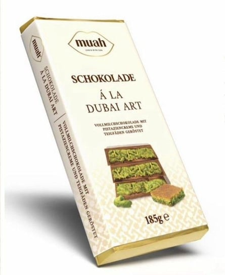 Boîte de chocolats « Muah », « Schokolade à la Dubai Art », composée de carrés superposés aux pistaches.