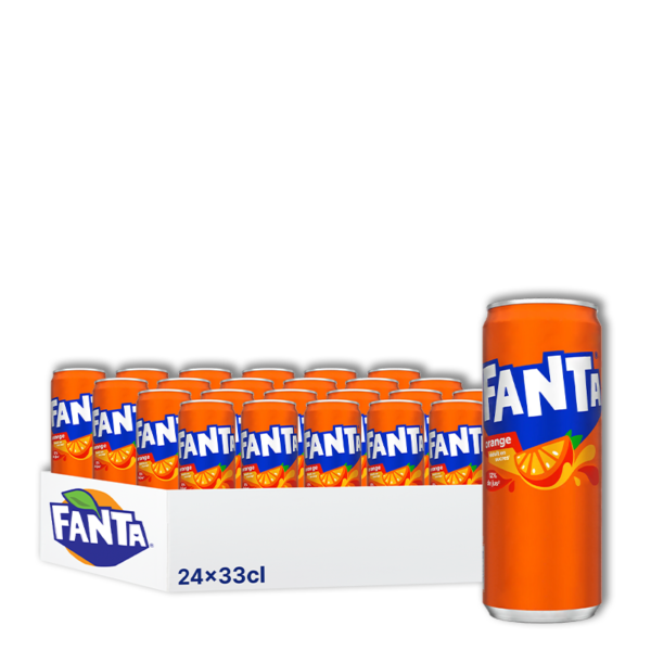 Un plateau de canettes de Fanta Orange, une canette étant isolée à droite. Fond blanc.