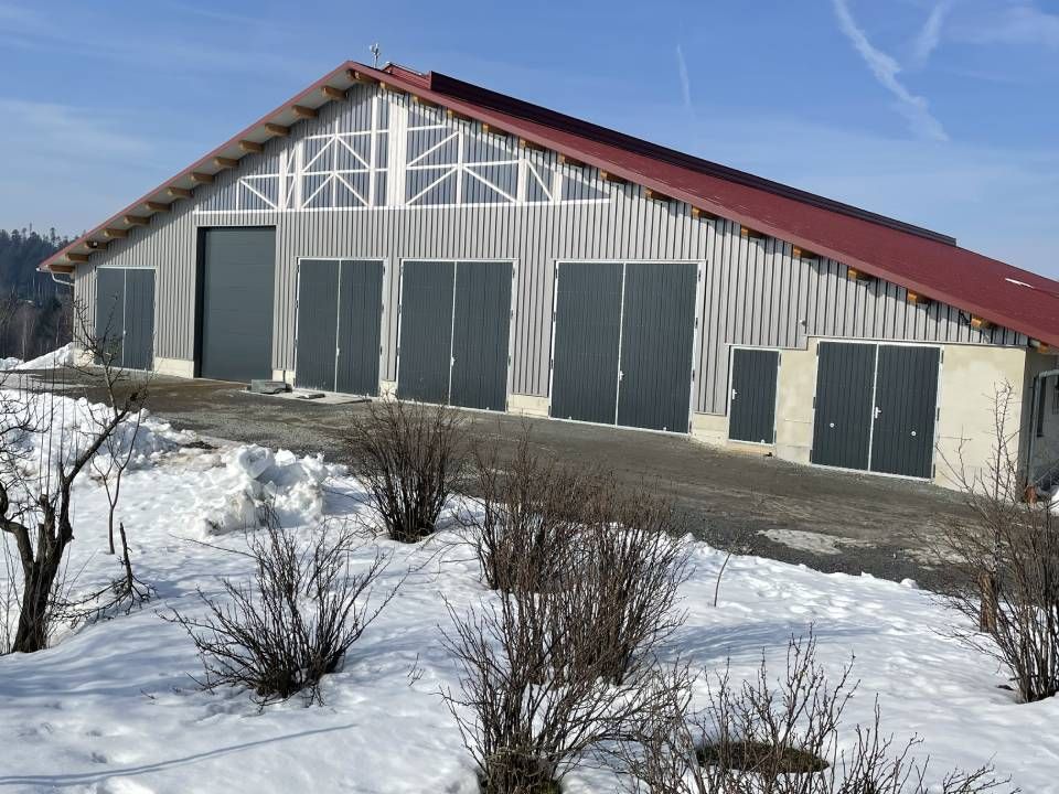 Stall mit Metallarbeiten von Hierold Metallbau