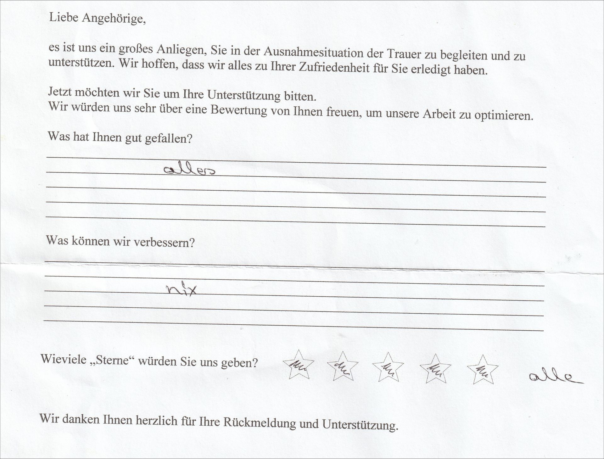 Ein handschriftliches Feedback-Formular mit deutschem Text. Es fragt nach Feedback, was gut gelaufen ist, was verbessert werden könnte und enthält eine Sternebewertung.