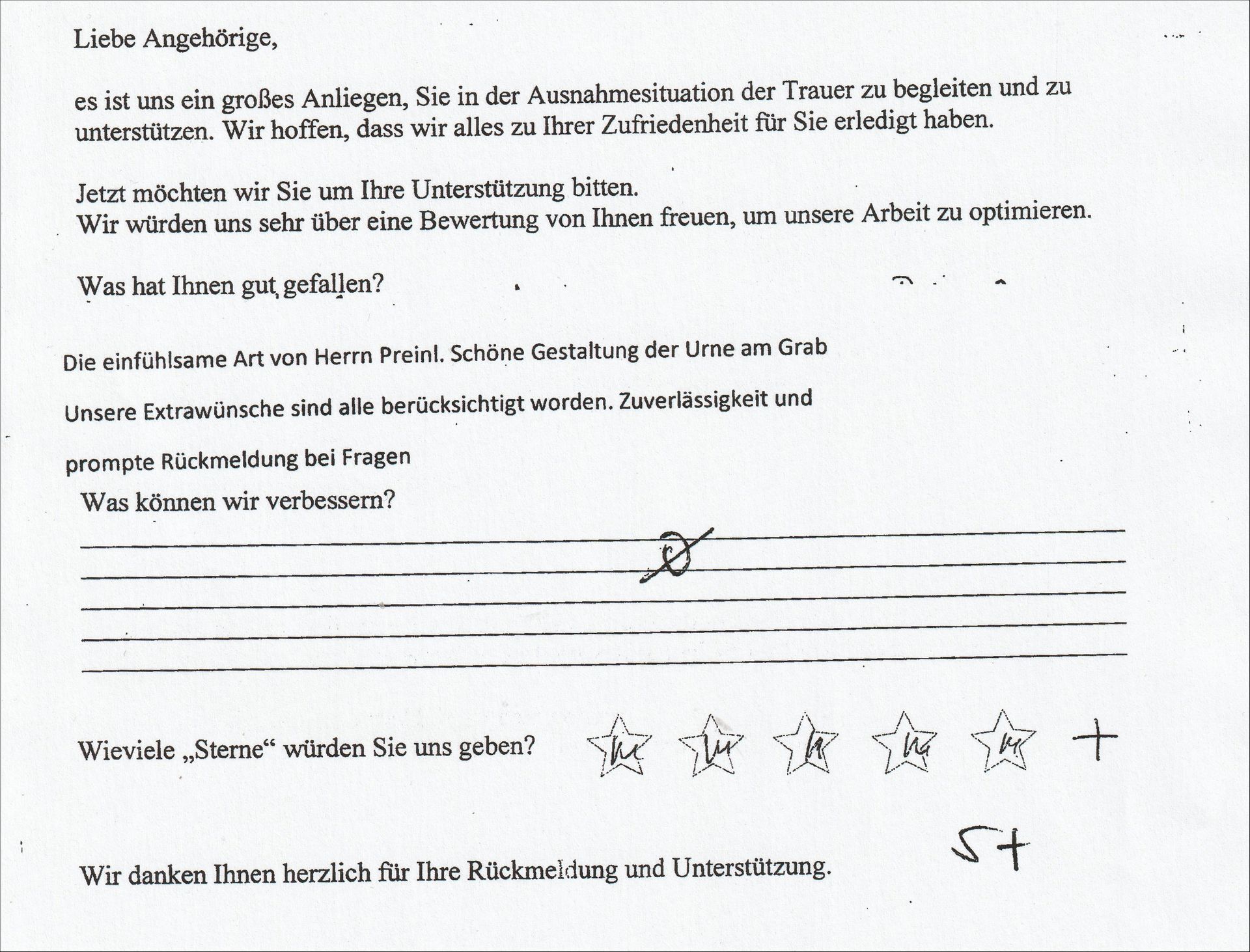 Feedback-Formular mit handschriftlichen Fragen und Sternebewertungen sowie einer handschriftlichen „S+“-Bewertung.