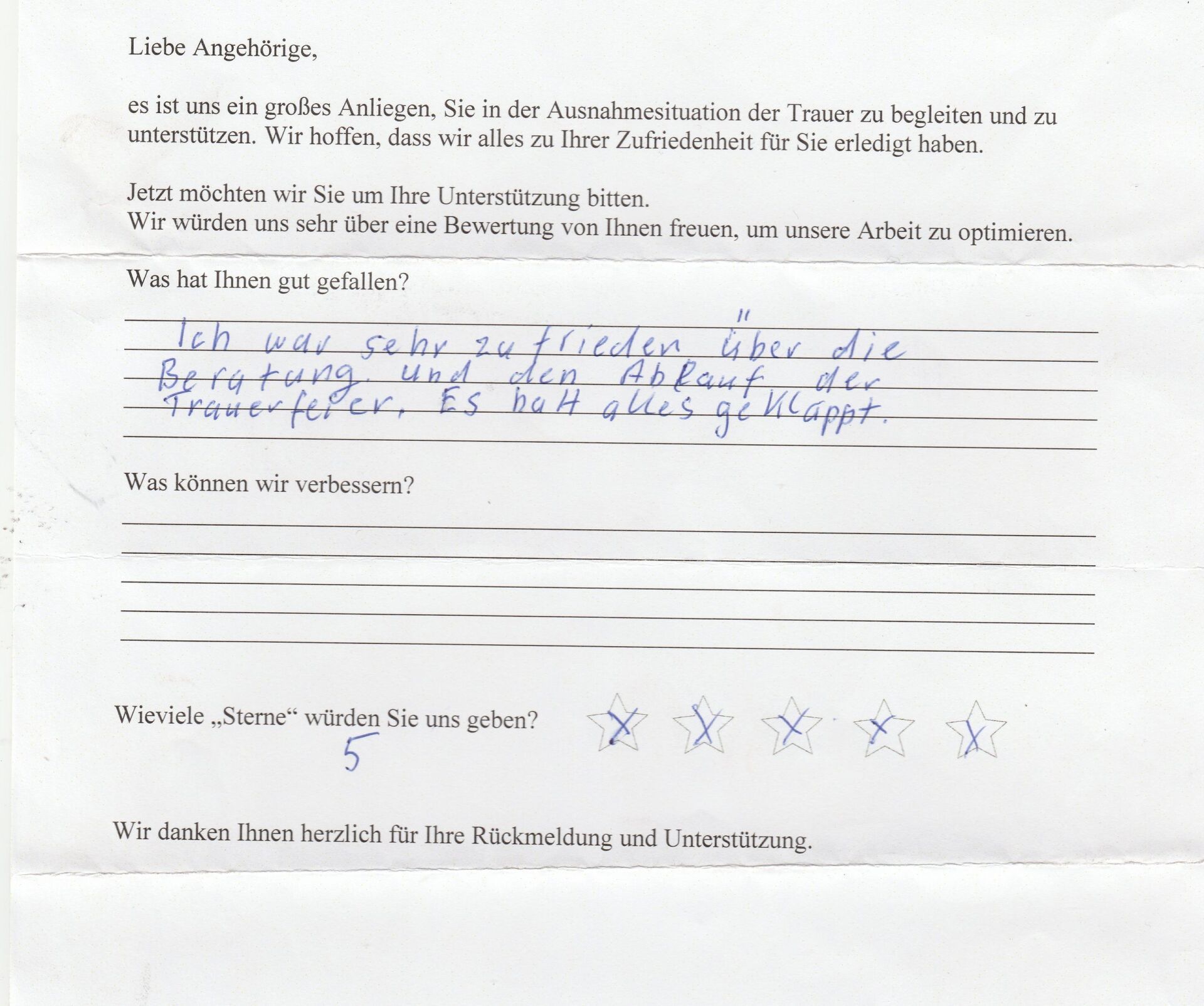 Eine handschriftliche Notiz mit der Bewertung einer Beratung. Der Bewerter ist sehr zufrieden.