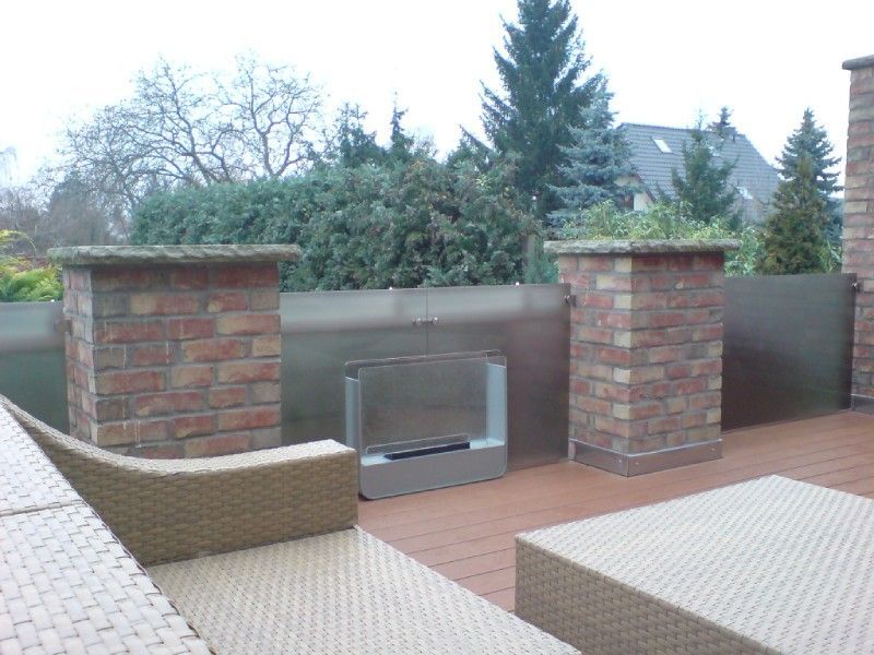 Glaswand auf Balkon