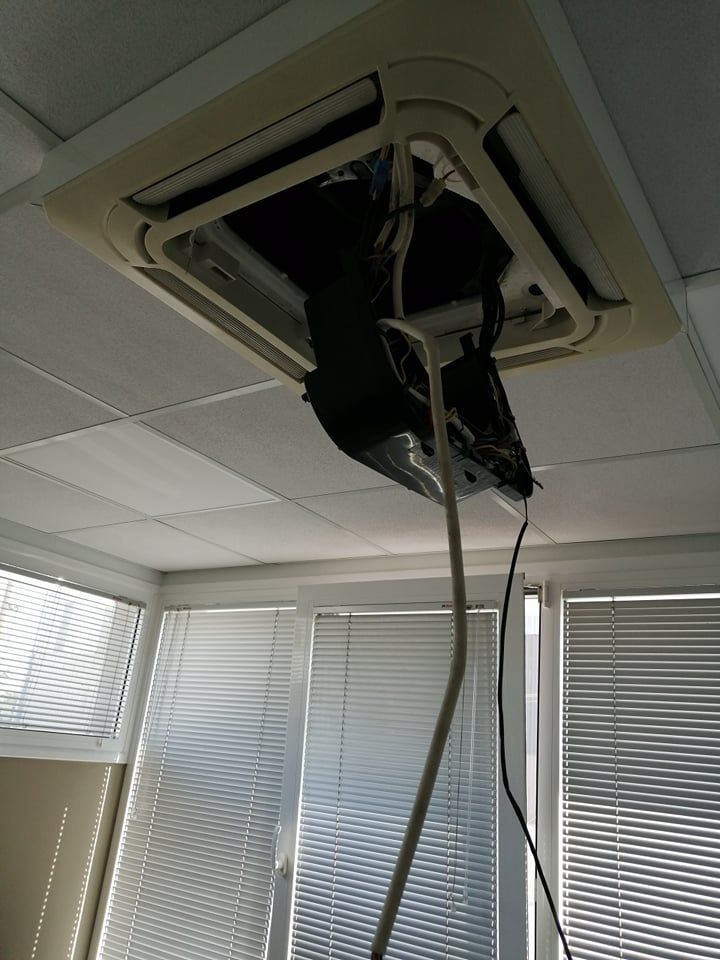 Απολύμανση Γενική Συντήρηση κλιματιστικού κασέτα