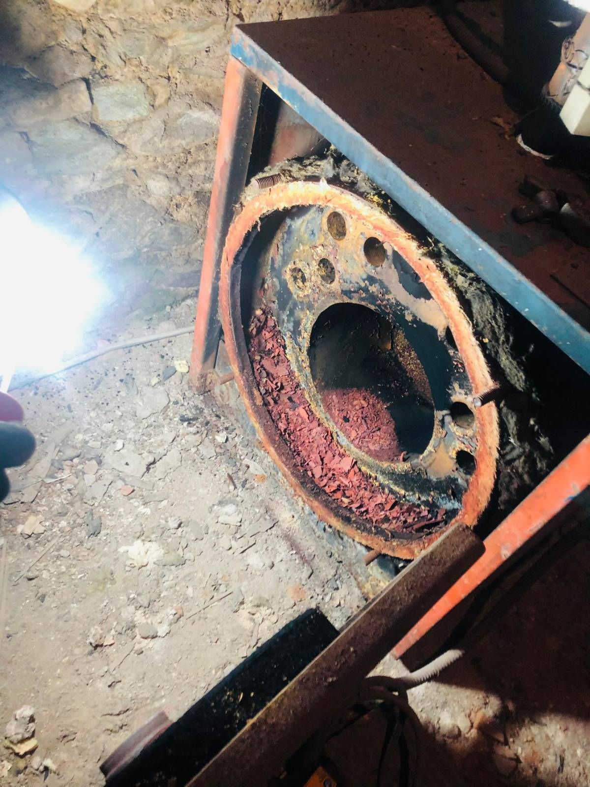 ΣΥΝΤΗΡΗΣΗ ΚΕΝΤΡΙΚΟΥ ΚΑΥΣΤΗΡΑ ΠΕΤΡΕΛΑΙΟΥ