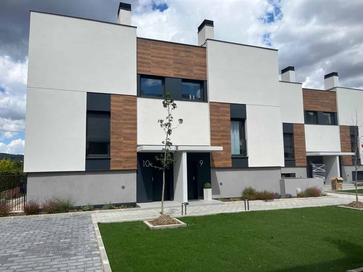 VENTA CHALET ADOSADO LOS PEÑASCALES-LAS ROZAS