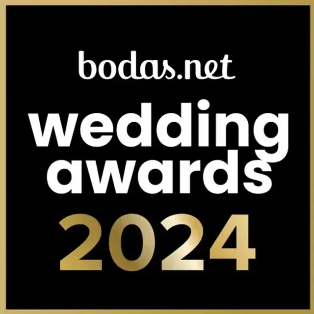 Un logotipo para los premios de boda boda.net en 2024