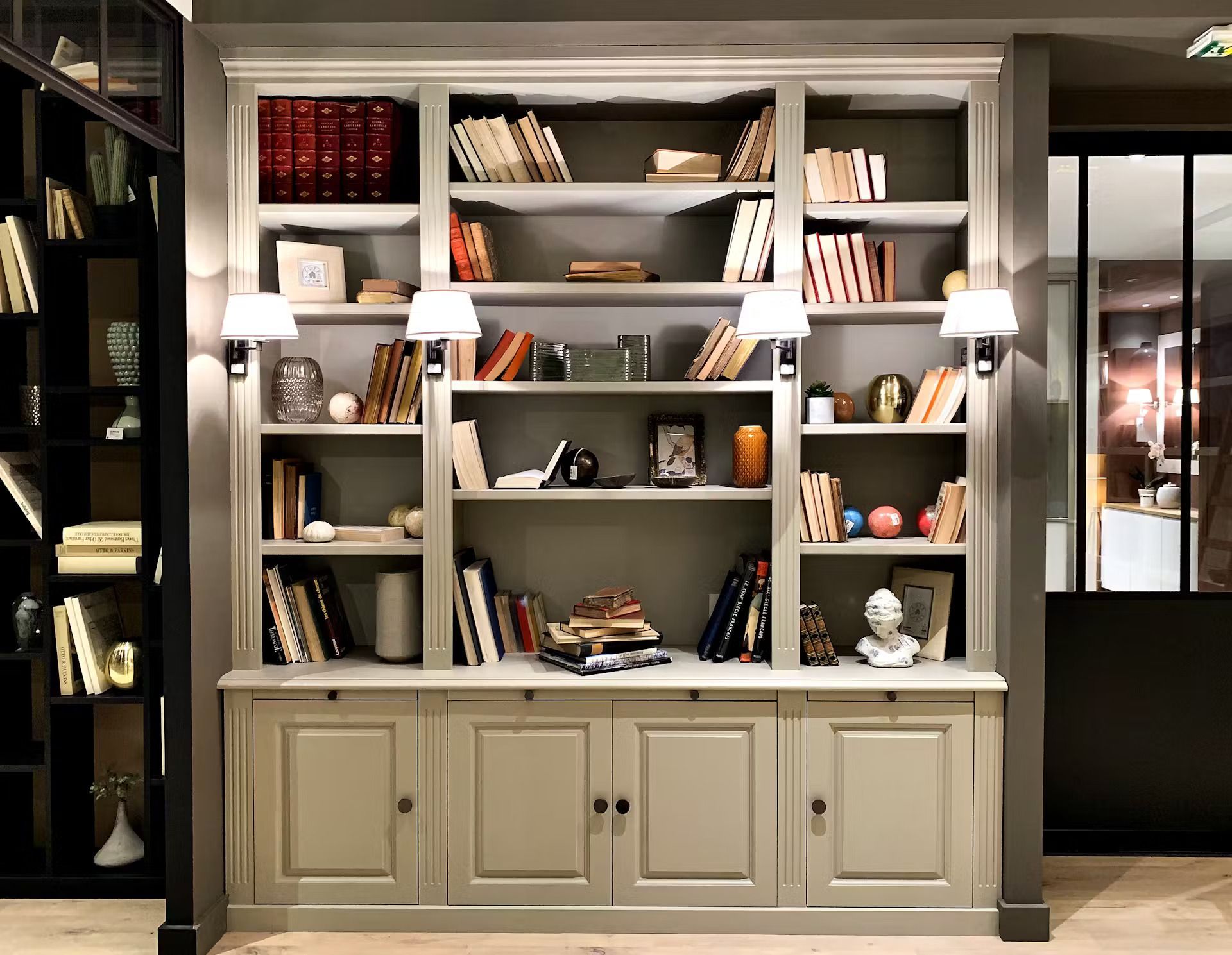 Bibliothèque de plain-pied