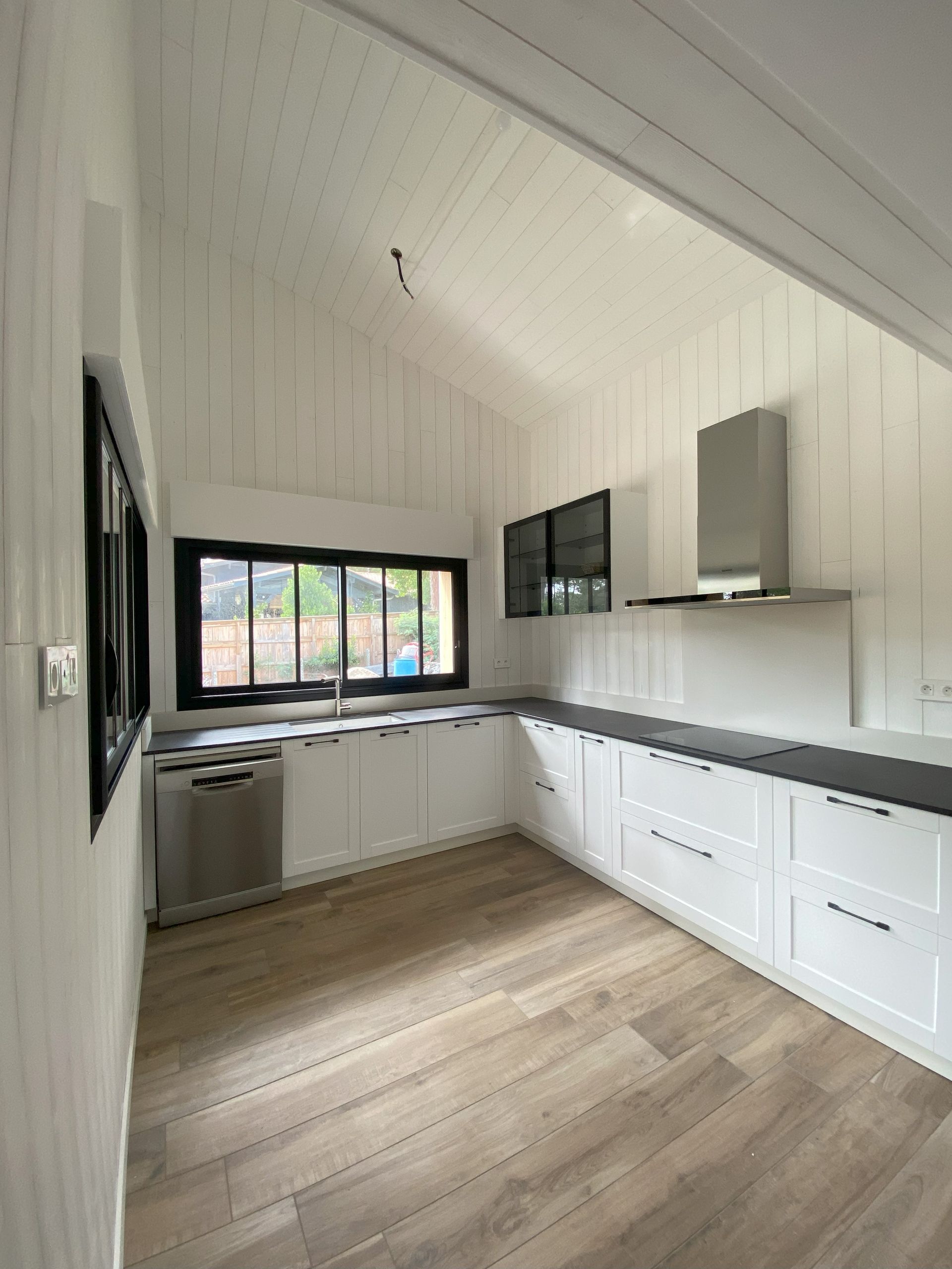 Cuisine avec lave-vaisselle