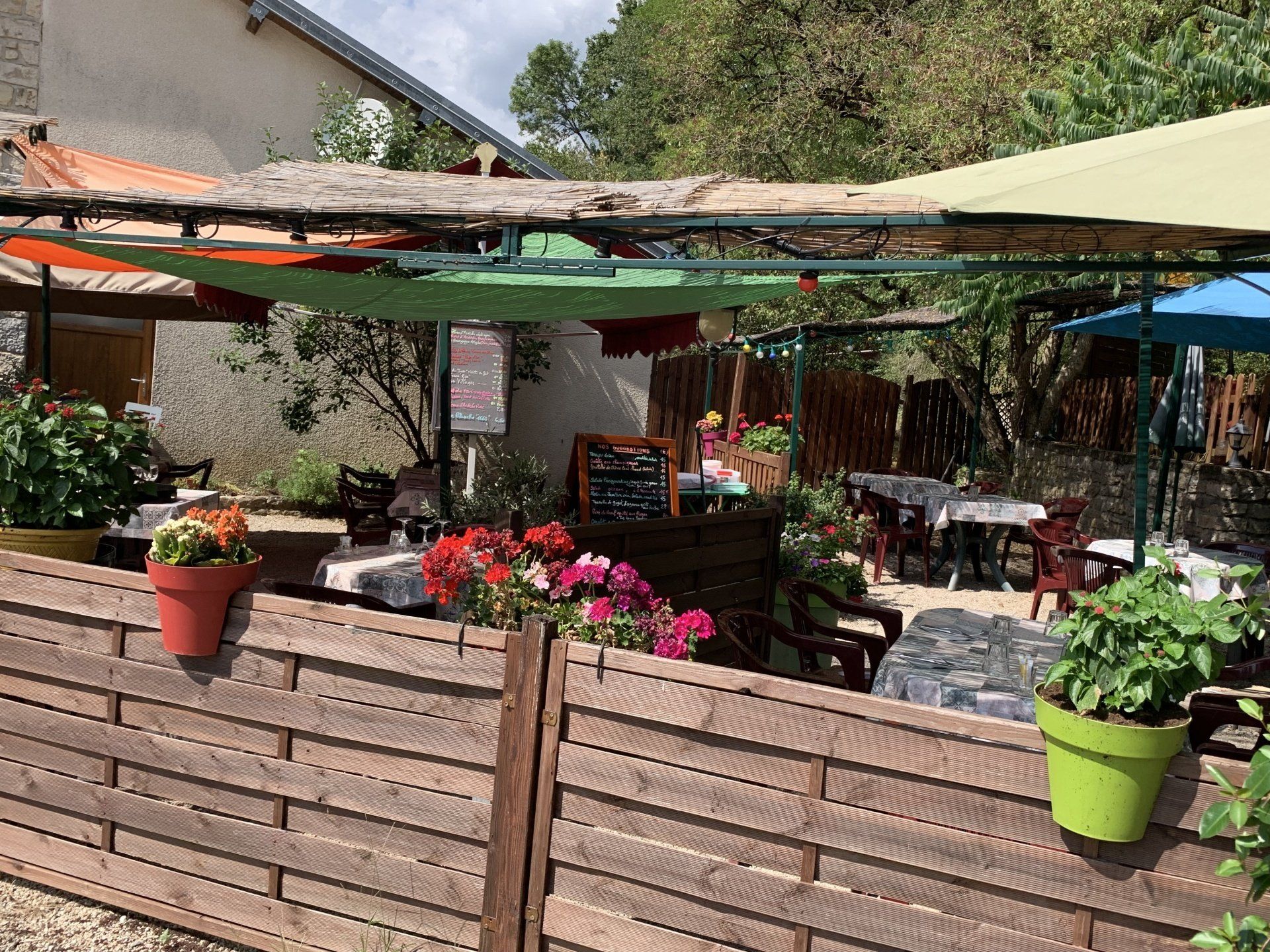 Palissade en bois pour la terrasse