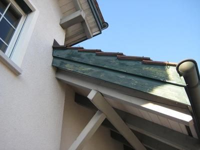 Stirnbretter ohne Schutz, ausgewettert