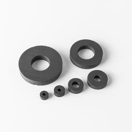Strong Magnets GmbH - Ferrit-Magnete