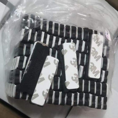 Strong Magnets GmbH - Magnetisches Namensschild