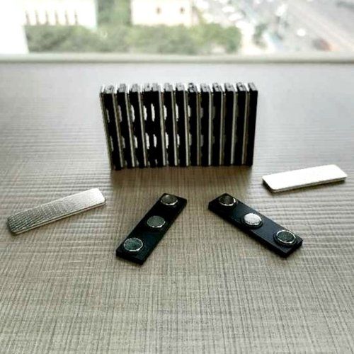 Strong Magnets GmbH - Magnetisches Namensschild