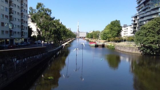 Canal passant à Rennes