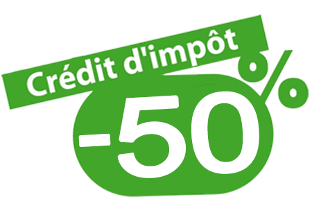 Crédit d'impôt -50% en vert et blanc, avec un symbole de pourcentage.