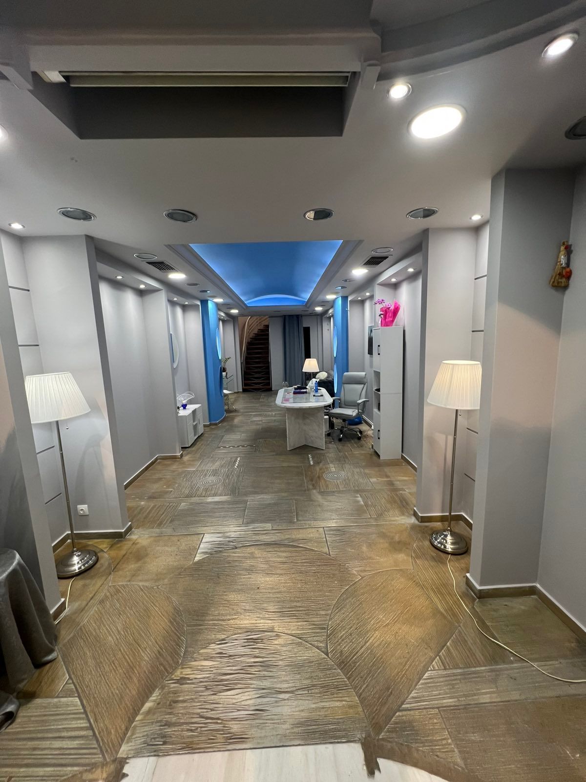 Χαρτομαντεία - Ταρώ - Καφεμαντεία ΤΟ ΧΑΡΙΣΜΑ | Πειραιάς