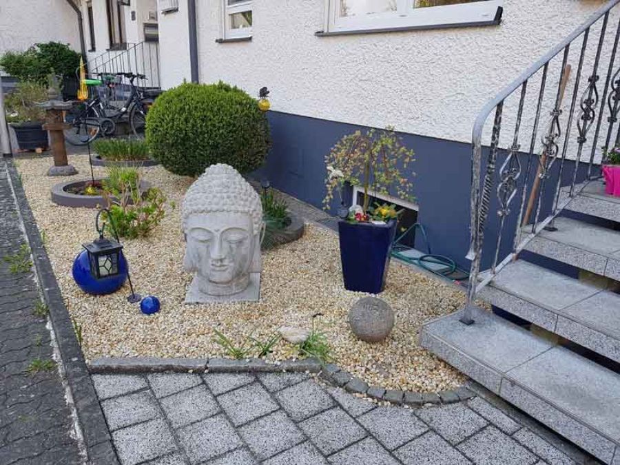 Eingang von Christas Wellnessstudio