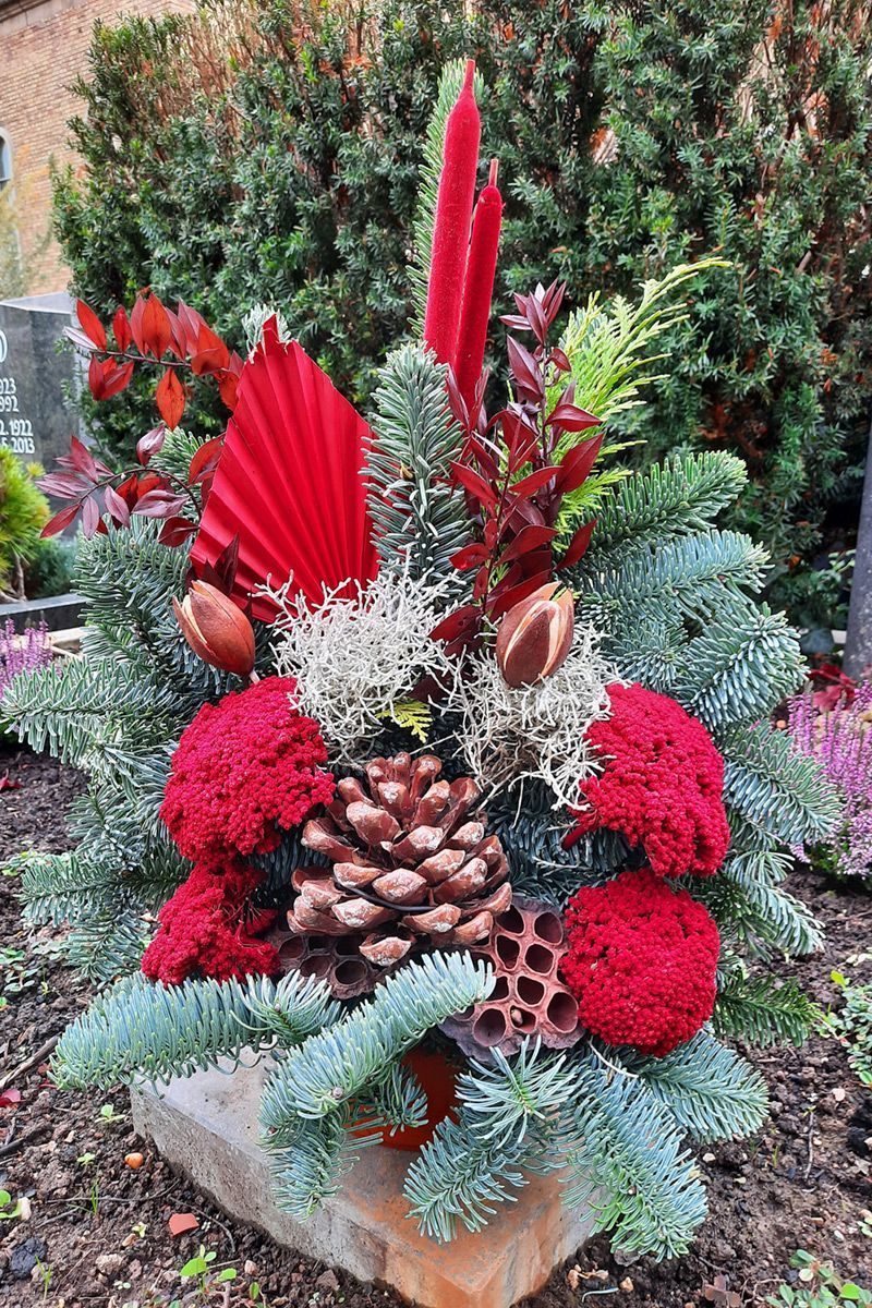 Winterliches Blumengesteck