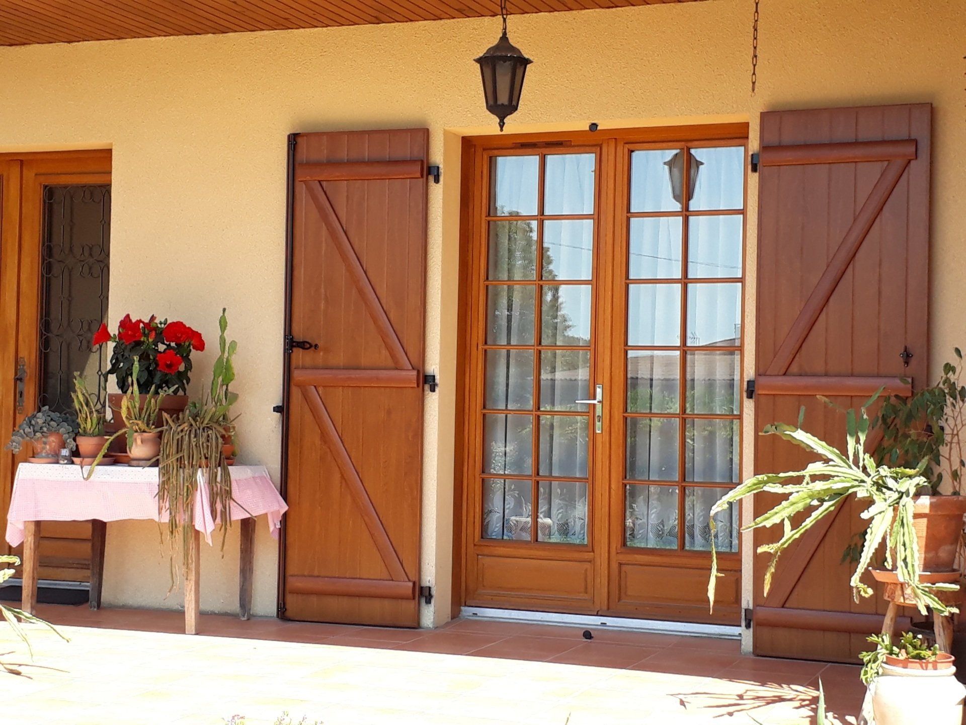 Volets battants en bois