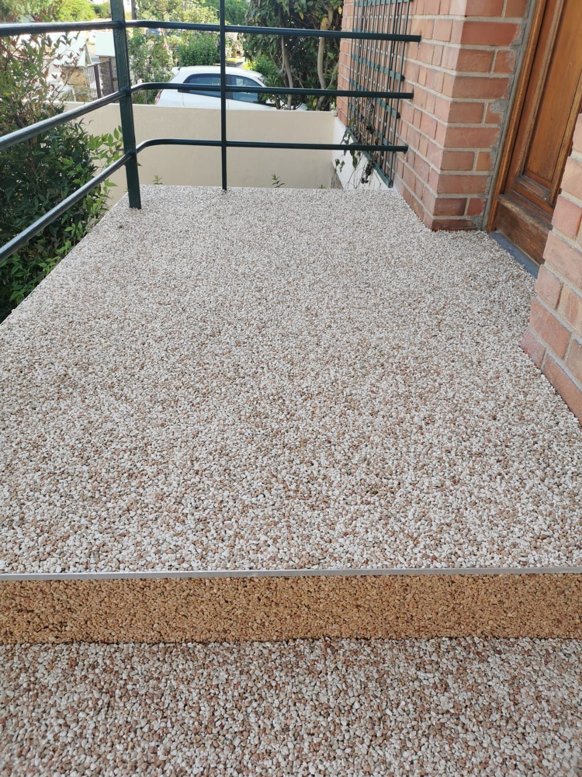 Escalier en moquette de pierre