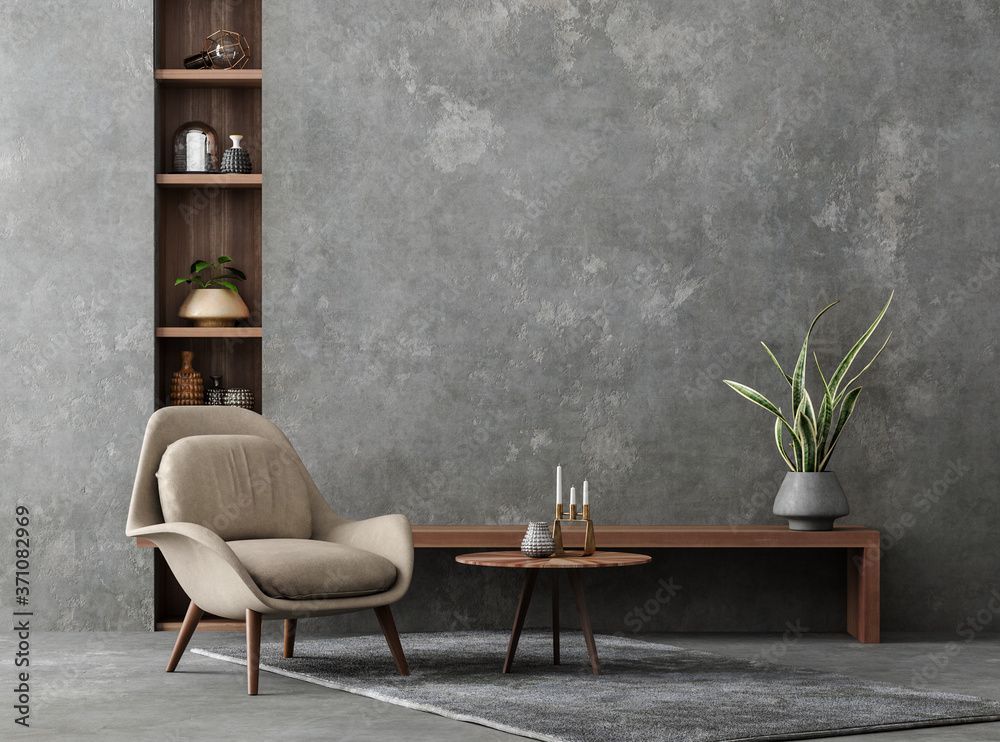 Gemütliches, modernes Wohnzimmer mit beigem Stuhl, Holzregal mit Dekor, Topfpflanze und einer Wand mit Betonstruktur.