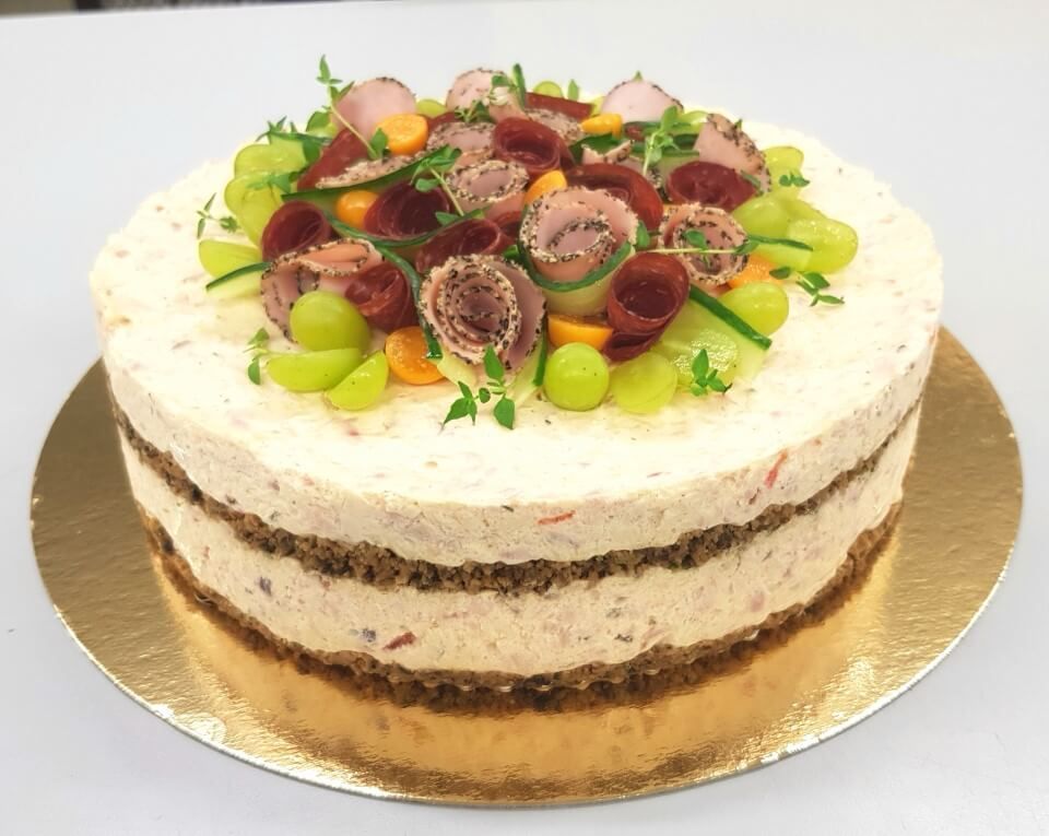 LIHAMOUSSE-VOILEIPÄKAKKU (L, K) saatavilla myös gluteenittomana