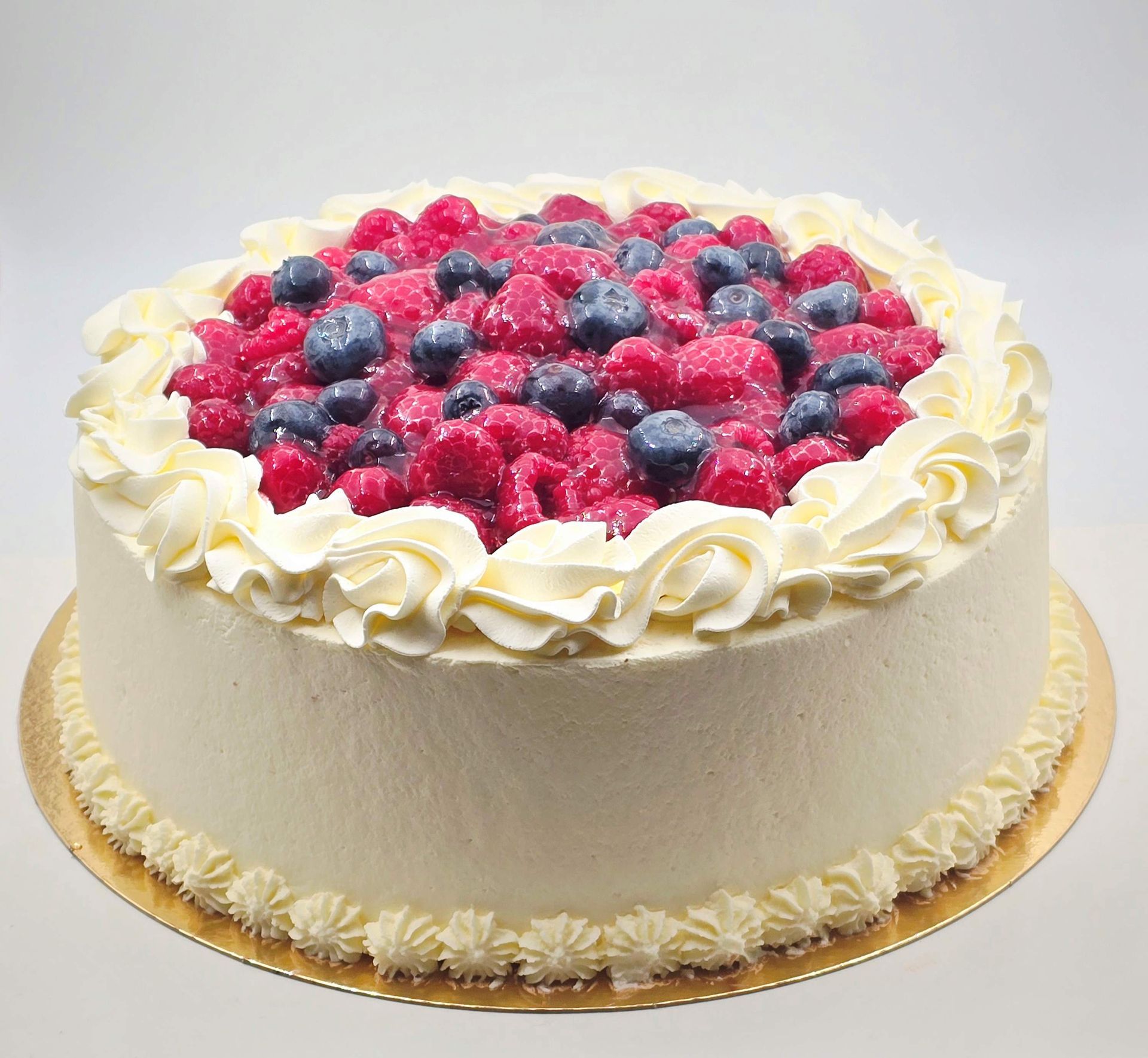 MARJAISA KERMATÄYTEKAKKU (L) saatavana myös gluteenittomana