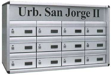 Un buzón con el nombre urb. san jorge ii.