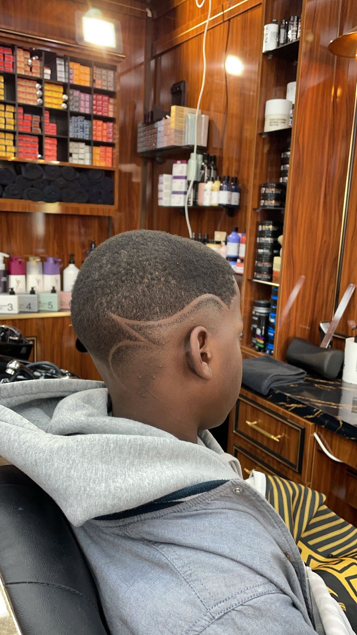 Best Cut Coiffeur  - Adliswil