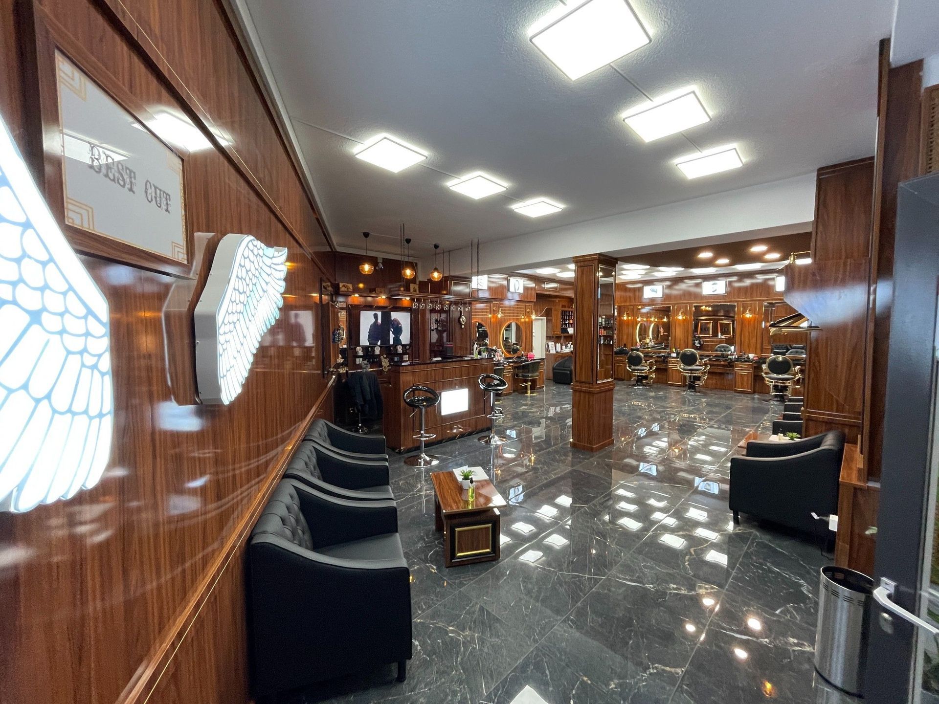 Best Cut Coiffeur  - Adliswil