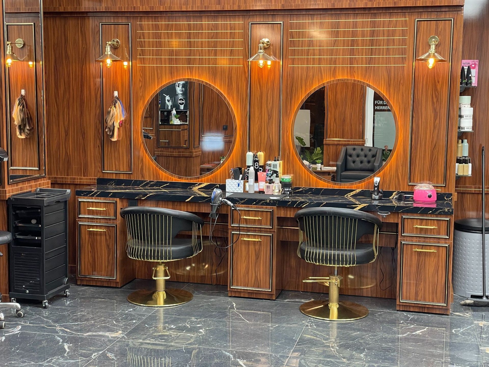 Best Cut Coiffeur  - Adliswil