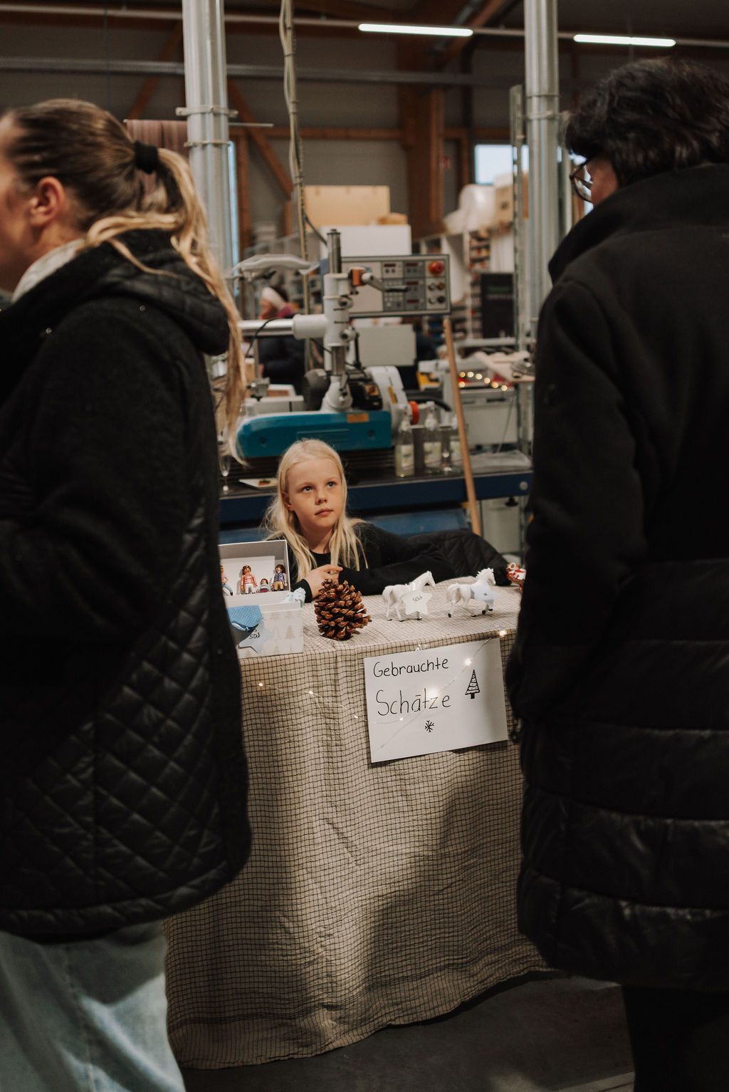 Winterzauber 2025 in der Produktionshalle von Häckl