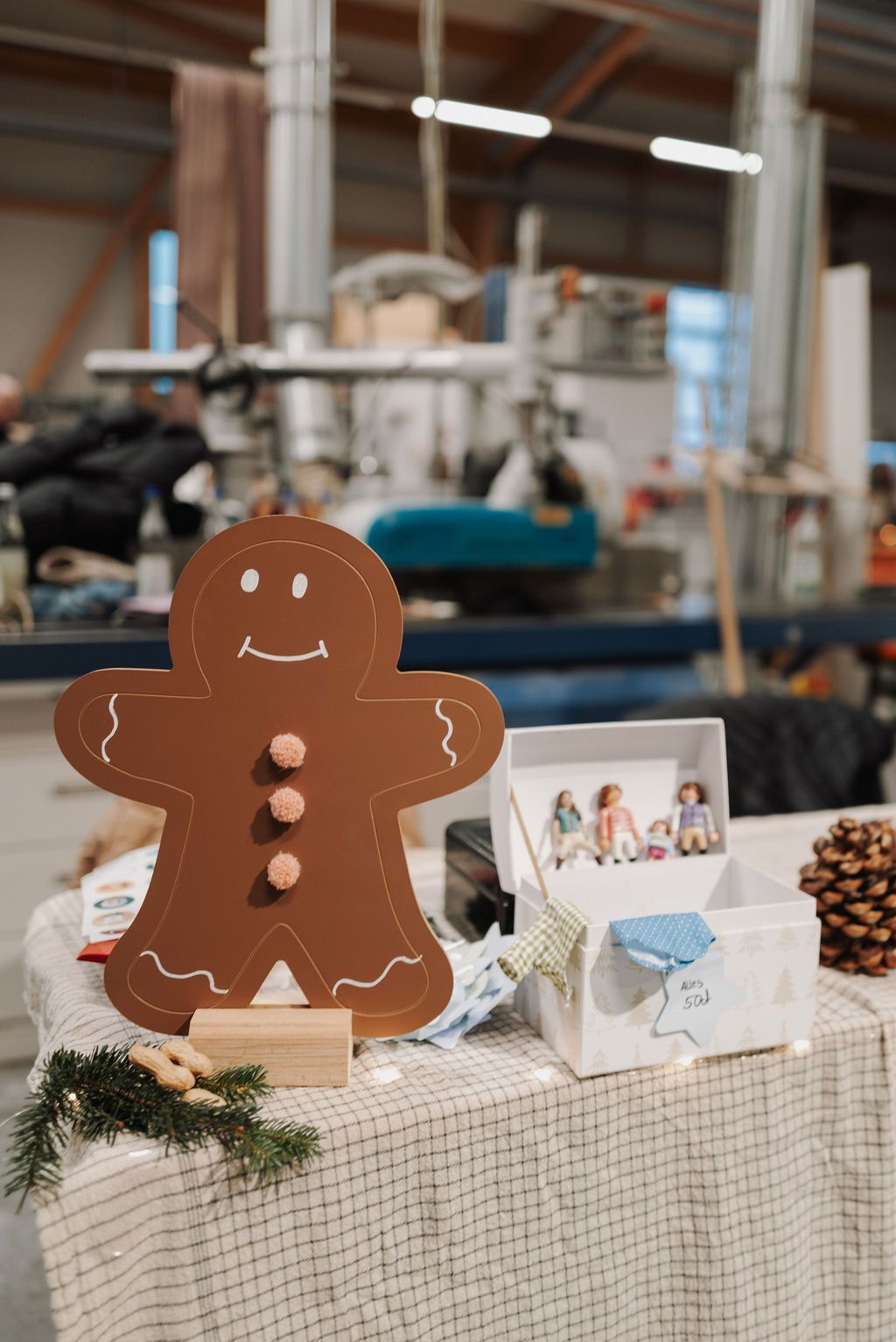 Winterzauber 2025 in der Produktionshalle von Häckl