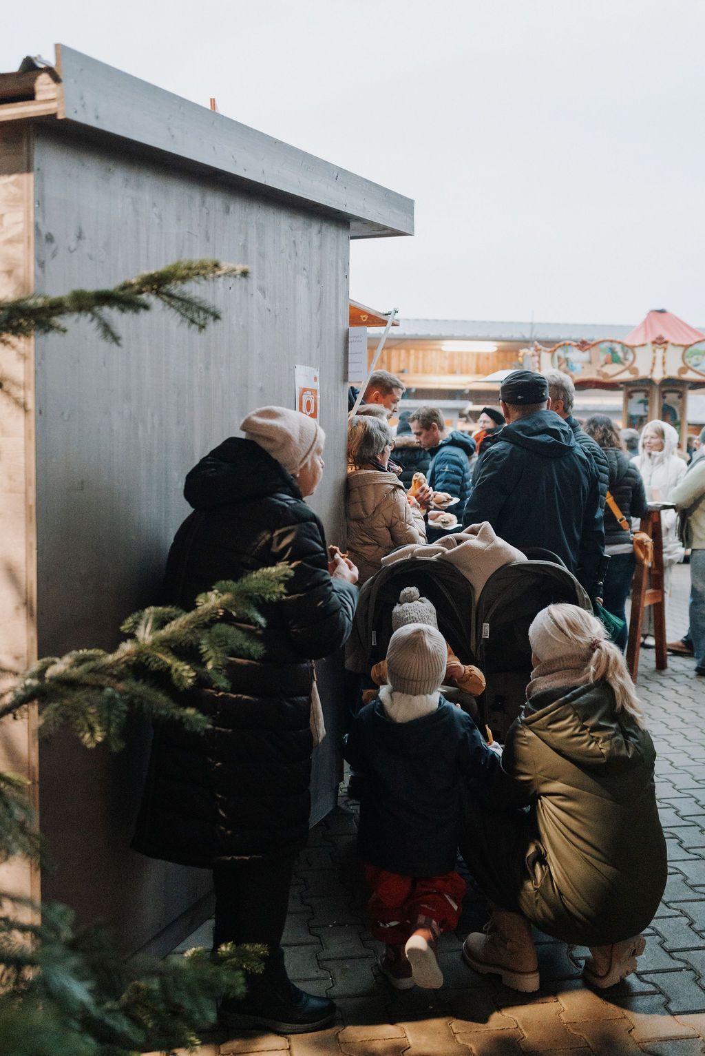 Winterzauber 2025 in der Produktionshalle von Häckl