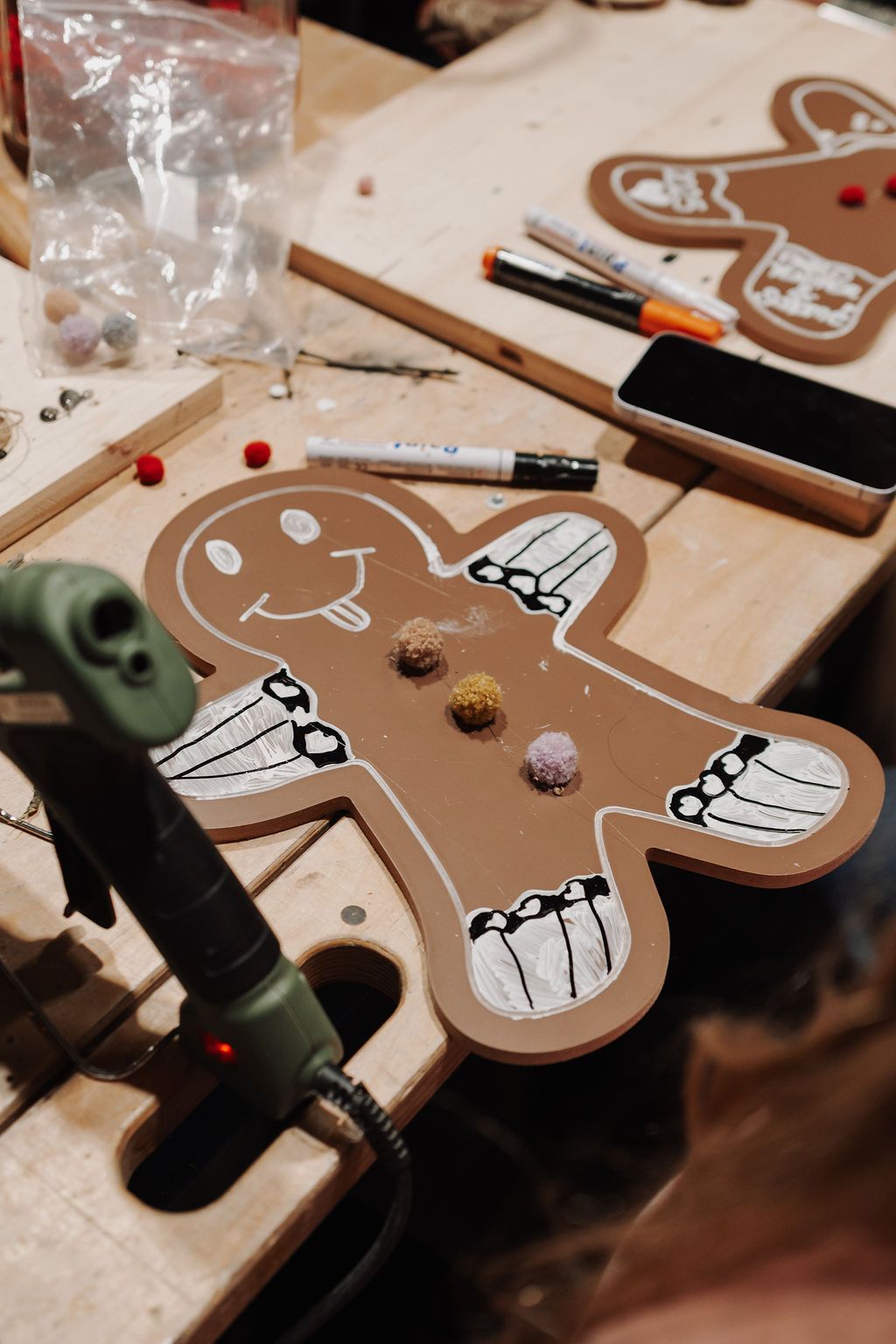 Winterzauber 2025 in der Produktionshalle von Häckl