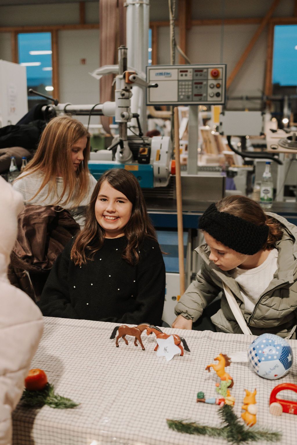 Winterzauber 2025 in der Produktionshalle von Häckl