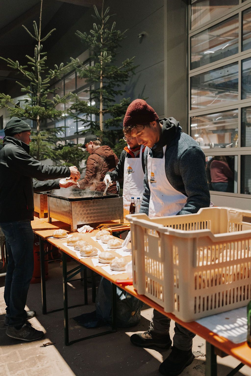 Winterzauber 2025 in der Produktionshalle von Häckl