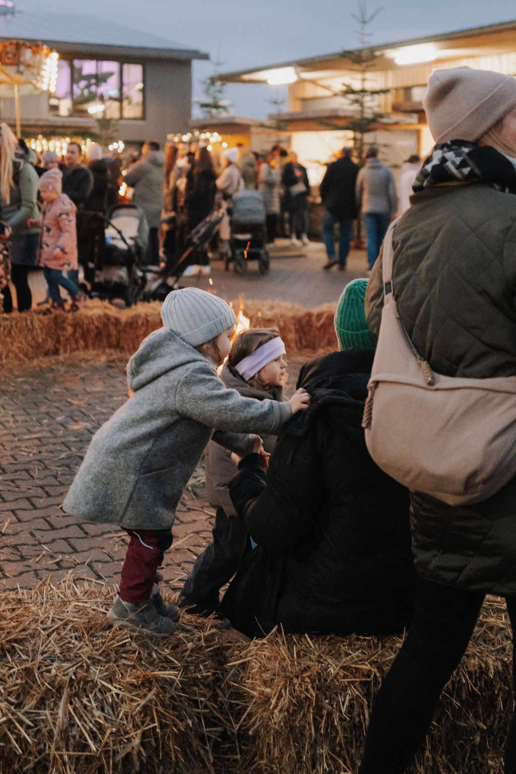 Winterzauber 2025 in der Produktionshalle von Häckl