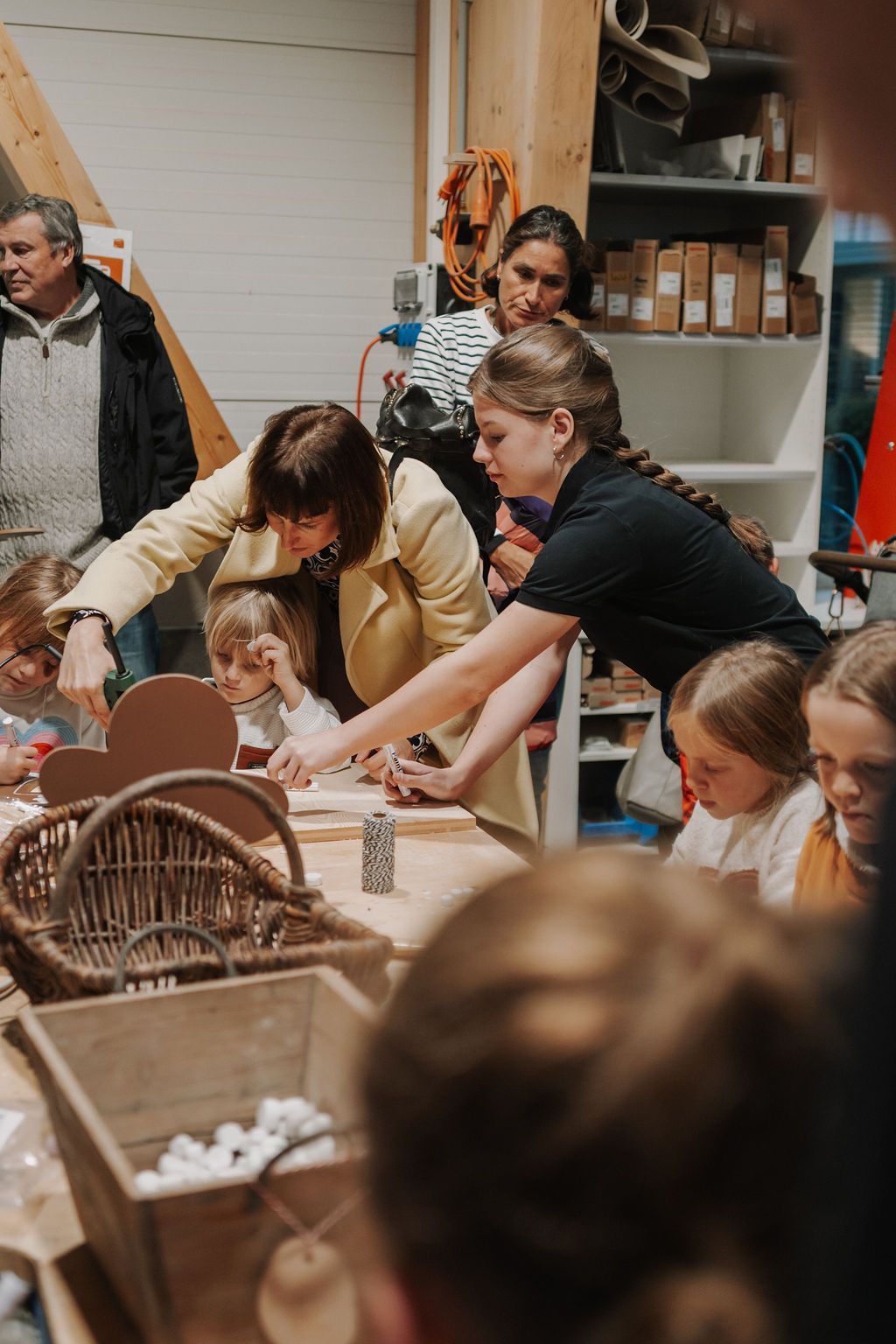 Winterzauber 2025 in der Produktionshalle von Häckl