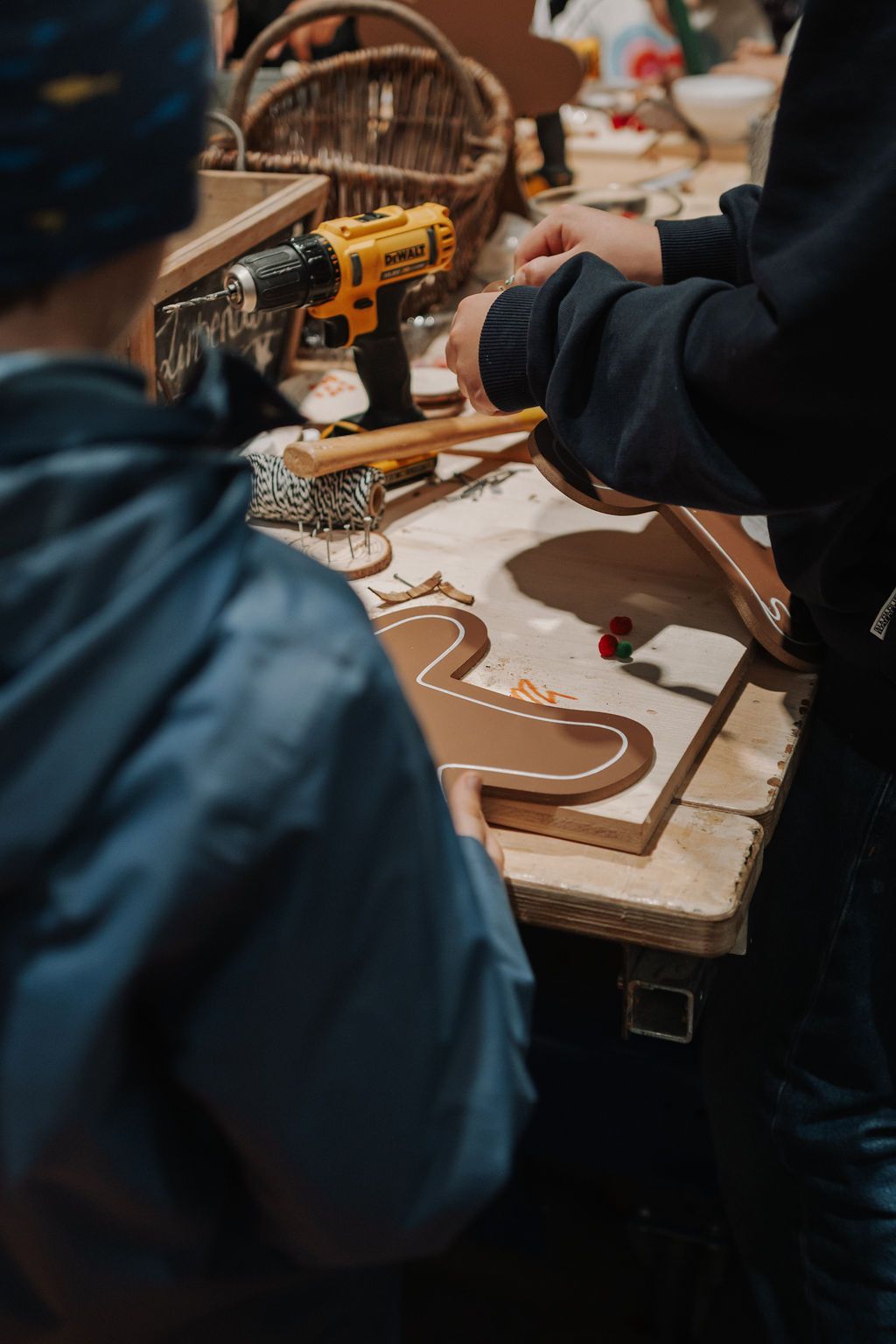 Winterzauber 2025 in der Produktionshalle von Häckl