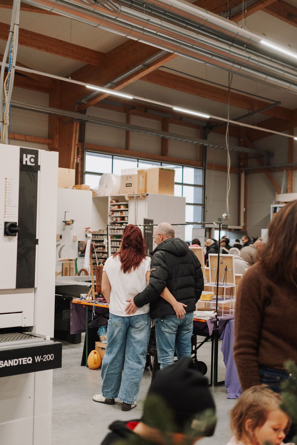 Winterzauber 2025 in der Produktionshalle von Häckl