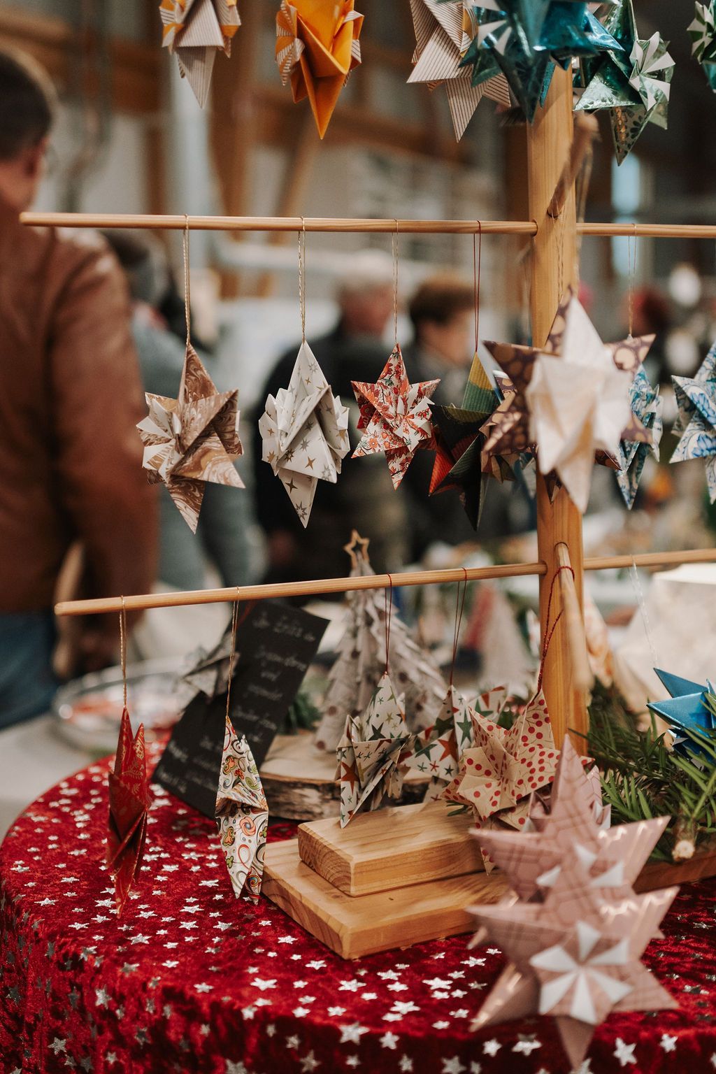 Winterzauber 2025 in der Produktionshalle von Häckl