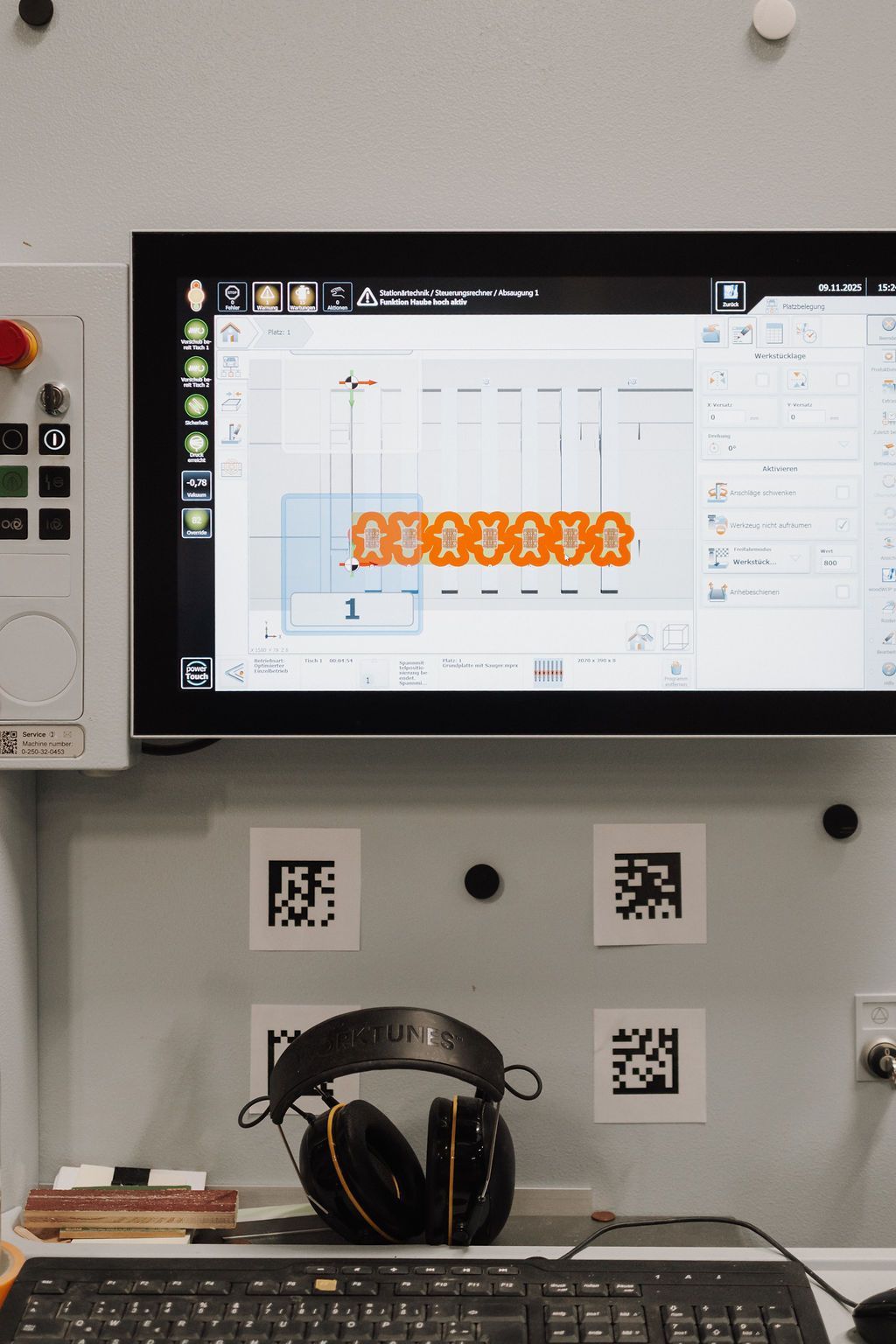 Winterzauber 2025 in der Produktionshalle von Häckl