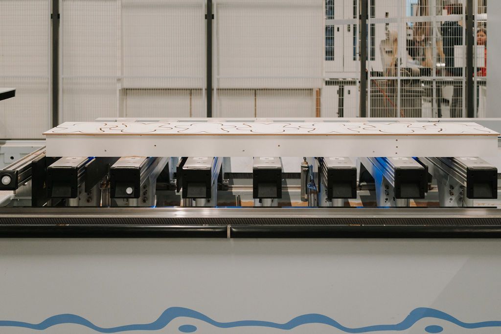 Winterzauber 2025 in der Produktionshalle von Häckl