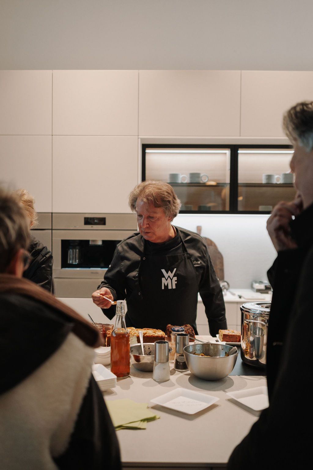 Winterzauber 2025 in der Produktionshalle von Häckl