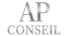 Un logo argenté pour ap conseil sur fond blanc.