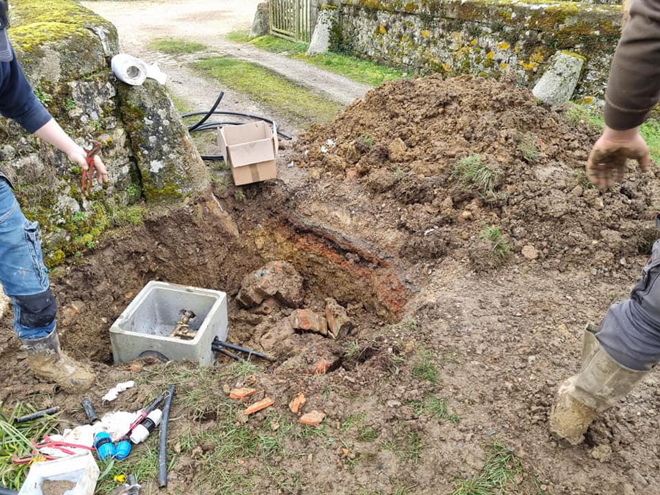 Travaux de dépannage de canalisation extérieure