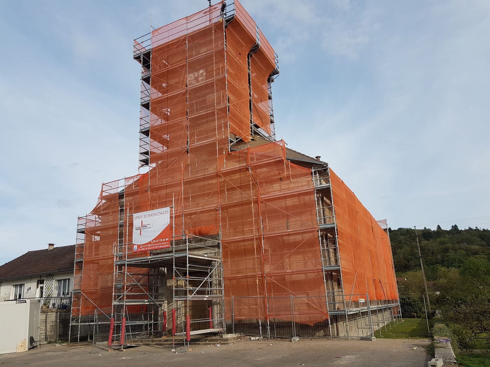 Protection d'échafaudage de chantier