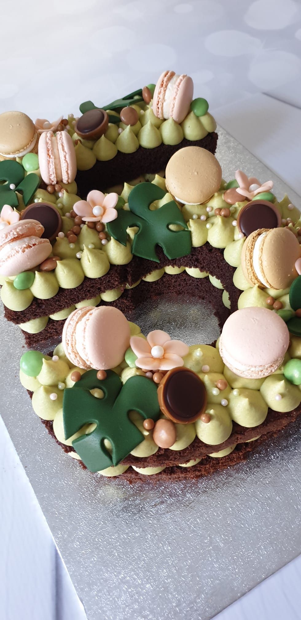 Macarons Torte - Sweet Cakes in Cham